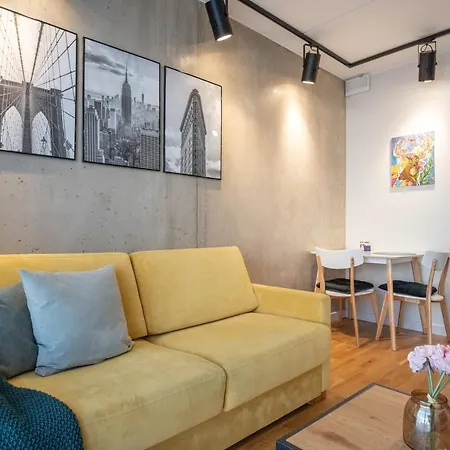 Apartment Dream - Exclusive With Balcony By Seaside Tallinn